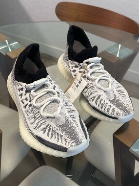 Yeezy Knit Sneaker in Black & Light Gray &White